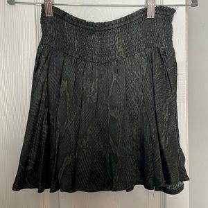 Karlie silk snakeskin skort